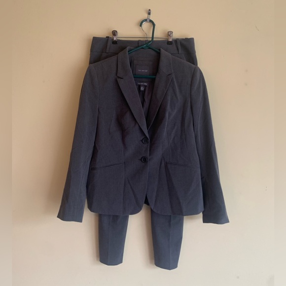 Pant suit charcoal grey - Picture 1 of 6